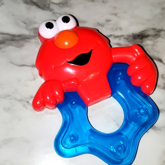 elmo teether